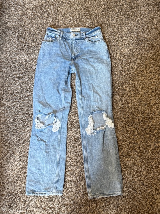 Abercrombie & Fitch Denim - Abercrombie & Fitch the 90s straight ultra high rise light blue jeans 27/4 short